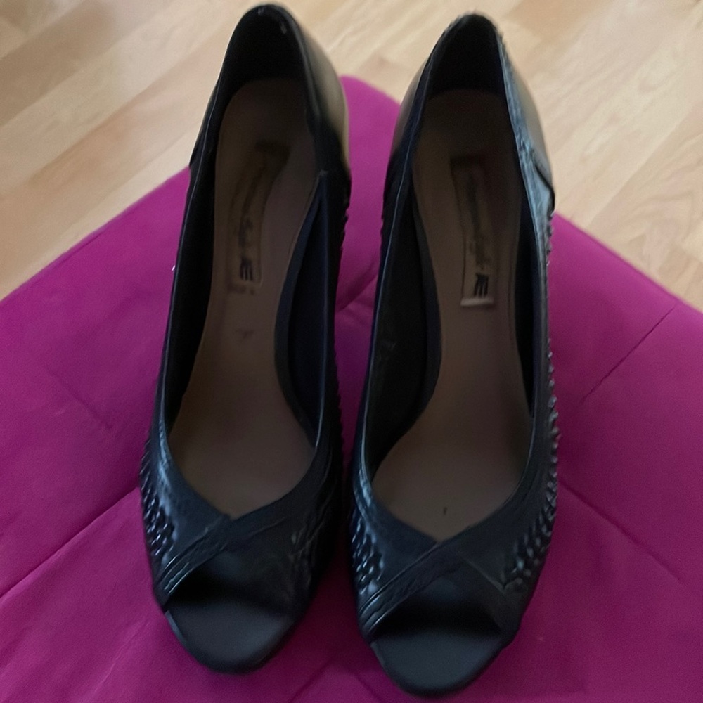 American Eagle black heels